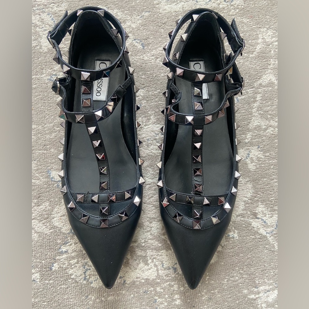 Camsso Black Studded Pointy Flats Size 10 US (Good Valentino Rockstud Copies)